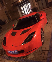 ���˾���Ӣ�����ڵ������ܳ� ���ͳ��ᣡ�۸񲻱ȷ��������ˣ�