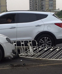 �Ϻ������ϳ��Ÿ����һ���� �������Ĵ�Ƭ