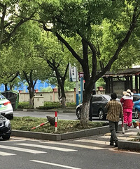 ���գ����⳵�����м�������