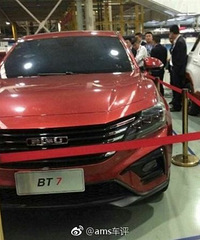 ���ٽ���SUV T7�������� ���ѣ���β������ʧ���˰�