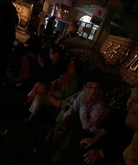 ���ģ�����ĳ�׶�԰���챨�����������мҳ�ͨ���Ŷӣ���˵��