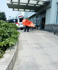 ͻ��������60�����Ӵ�16¥����...