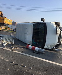 ��ţ����ͣ����  �෭ͣ����