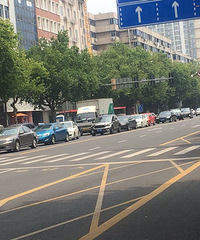 ɶ��� ���ϴ���ʮ��·�ڶ³����ˣ�