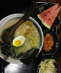 [��ʳ]�˰۰�����м���� �����ձ���ɫ