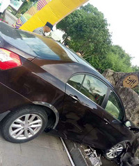 ����÷���ޣ����˿�������˾������� �Ѽ�ɽ��ײ��