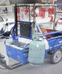 肇事逃逸庭审 交警出庭作证