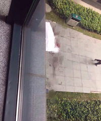 ͻ��������ĳҽԺ��Ů�ӴӸ�¥���� �Խ����硭