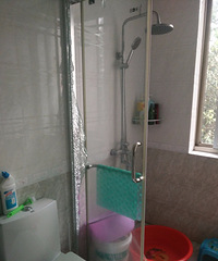 ���£��Ҽ�ԡ����ͻȻ�Ա� ��������һ��...