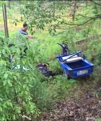 ����˼�����·���һ��ʬ�� ����̫�����ˣ�