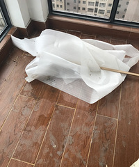�»鷿��Σ���������ķ������ס�ˣ�ǽ���ѿ� ©ˮ �ذ�����
