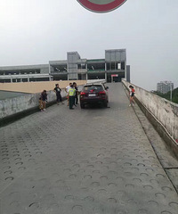 ˢ������Ȧ������ ��Ȼ�����µ��ϲ�ȥ�ˣ�������