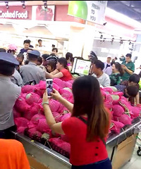 ����ĳ���и� ���9��Ǯһ������ǳ��׷���ˣ�