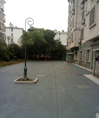 ����ĳС���ĺ��๤�̸��� ������������ˮ��ȫ������...