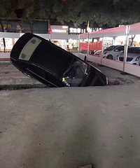 ���ԣ�ƽ����ͷһ�γ��������� ˾����Ȼ�����ˣ�