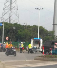 ������·�Ĺ�·�ڳ��� �����;Ȼ��������ˣ�