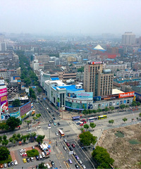 ����һ���ڴ��ε���ת�����ĵ�ͼ ���������ľ��ڽ���...