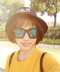 ��ɹī���� ĳ�̳���Ա�����ֵ�ī�� 100�鶼�����ұ���