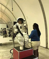 ��н3�򻹳Ų����ӵ�һ����٣����г�����ѧ����2��