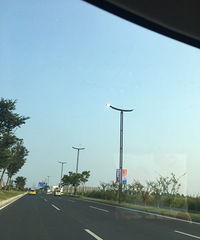 嘉兴有一条路 不管春夏秋冬每天下午5点就亮起路灯了