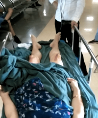 ̫���˲���ˤ�ӣ���︽��һŮ�ӱ������ε��ڵ� ������������