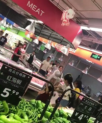 ��������ĳ�̳�5Ů��ս �������±���������