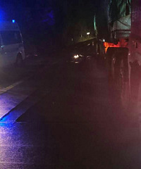 ���磡�������ƿ���ϰ��⿨����ѹ  ��������