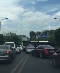 ʲô�������һҽԺ�ſں�����������