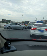 ͻ����������������������ײ