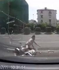 �綯���������ܾ����� �γ�û����ȴҪ�⳥300Ԫ ��Ƶ������