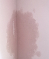 ������ˮ ����©ˮ ǽ���ѿ�     ���Ƕ�¥����Ϊ����ˮ��