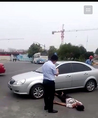 �л���·����ͻ���������γ�ǰ��ѹ����ƿ�������Ķ�Ƥ��