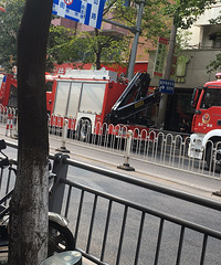 б����ĳ������ͻ������ �ü��������������ˣ�