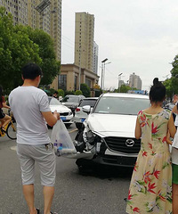 �������ĳ� ��ײ��ϡ���ã�