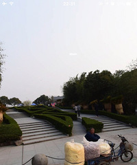 ��ը������������ɢ�����������޹���ǣ�� ����˵ҧ������˵