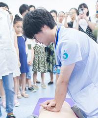 ���ż���ҽ�� ѧ����֪ʶ�����ں����ڻ����Ŷ��