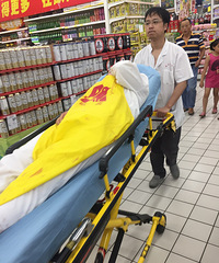 ŷ�����˶������ˣ�����������Ѫ���Ƴ�������