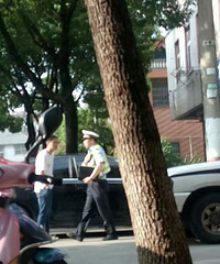 ��ƿ���ֱ�ײ  ���ѣ�����治�ֵ�ƿ��