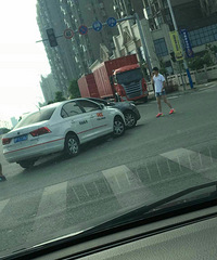 ���չ�˾�ĳ����˳���...���¹�Ҫ���б��չ�˾��