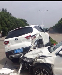 ��ͷ���ϳ�ƨ�� ��ܤ��������ײ����