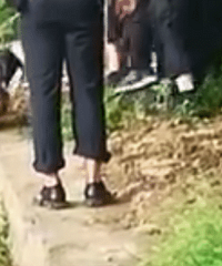 ����ĳ�ӵ��̳�һŮ��ʬ�壡