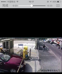 ���磡����һŮ˾��ͣ��û����ɲ �Լ����Լ�ײ����