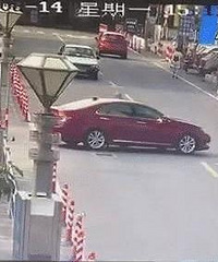 ����һŮ˾��û����ɲ ������Լ�ѹ��������...