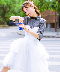 ��Ϣ������������ɴ���ˣ�������Ƭ���Ǻܿ��ĵģ�