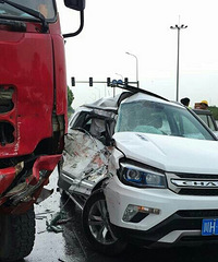 ͻ�����Ҹ���԰�ſ����س��� 5������ 3���Ȼ����ѵ�