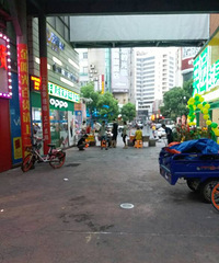 ԩ�������˶�ʮ���򿪵� �ſ�ͨ�������ֻ���Ĥ��̯λ������