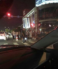 �������ظ�����ƿ���¹� �����������㵹�ڵ���