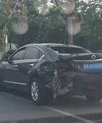 ��β���ر��Ρ��󳵴���������û�ˣ��������ڴ���·�ϵ�������