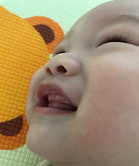 �������±������������е��� �а�ɫ�� Ҫ������