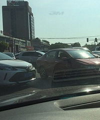 �����ڼ��˶�ë��!���˱��½�1��Сʱ